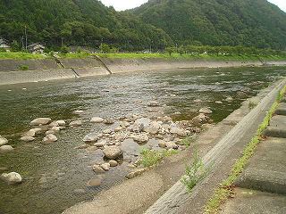 i㗬