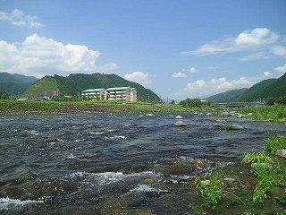 a㗬